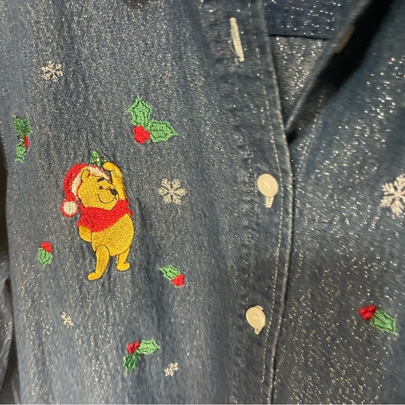Disney Womens M Winnie The Pooh Shirt Embroidered Christmas Sparkly Denim - Picture 4 of 7